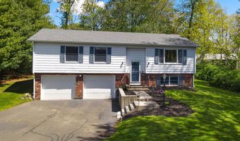 2 Spice Bush Ln, Branford, CT 06405