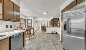 11 Spruce Mountain Trl, Danbury, CT 06810