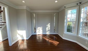 301 WAGON WHEEL Ln, Hockessin, DE 19707