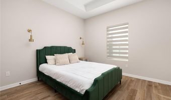 527 Hunter Dr, Alamo, TX 78516