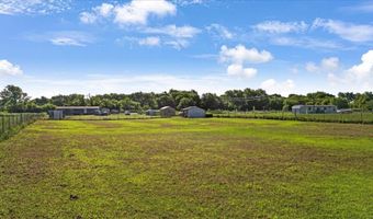 385 Rs County Road 3374, Emory, TX 75410