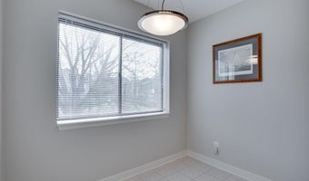 304- F HILLTOP Ln, Annapolis, MD 21403