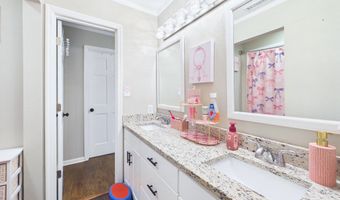 1313 English Ln, Athens, TN 37303