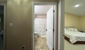 43723 BANSHEE HEIGHTS Ter, Ashburn, VA 20148