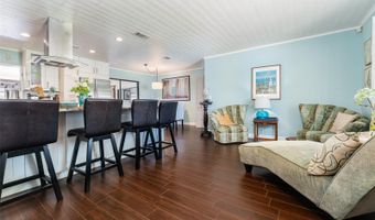 909 SILVER PALM Way, Apollo Beach, FL 33572