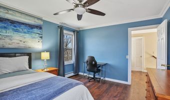 53 Clearview Dr, Brookfield, CT 06804