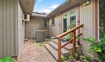 4 Huskins Cir, Bella Vista, AR 72715