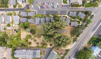 2277 Siskiyou Blvd, Ashland, OR 97520