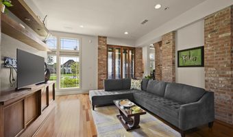 17515 Shady Elm Ave, Baton Rouge, LA 70816