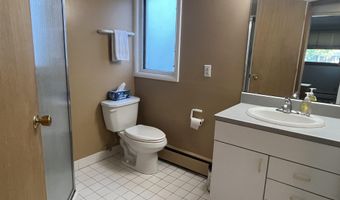 216 Washington Ave W, Albia, IA 52531