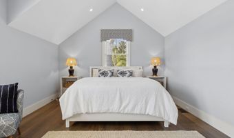 357 12TH St, Atlantic Beach, FL 32233