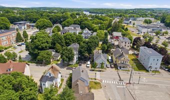82 Hampshire St, Auburn, ME 04210