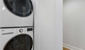 6101 BERKSHIRE Dr, Bethesda, MD 20814