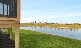 785 Clover Hill Dr, North Liberty, IA 52317