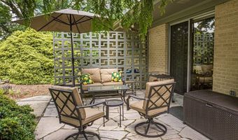 25449 Lee Hwy, Abingdon, VA 24211