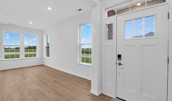 1207 Glenmont St, Algonquin, IL 60102