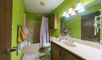 3360 Timberland Dr, Batesville, AR 72501