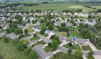 1300 26TH St SW, Austin, MN 55912