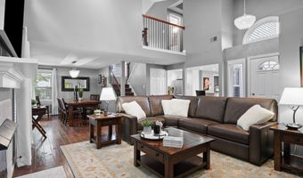 7460 CROSS GATE Ln, Alexandria, VA 22315