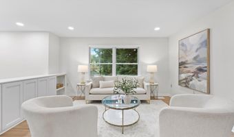 5610 SHADE TREE Ln, Alexandria, VA 22310