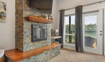 3301 Riverside Dr, Anderson, CA 96007