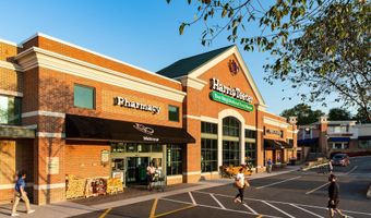 6101 EDSALL Rd 312, Alexandria, VA 22304