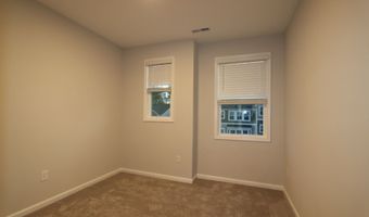 2732 Hunter Woods Dr, Apex, NC 27502