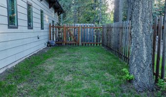 608 Pine Pl, Whitefish, MT 59937