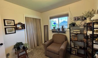 537 ART St, Brookings, OR 97415