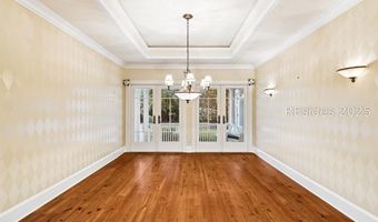 46 Hawthorne Rd, Bluffton, SC 29910