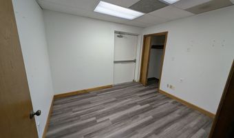 420 S Scatterfield Rd, Anderson, IN 46012