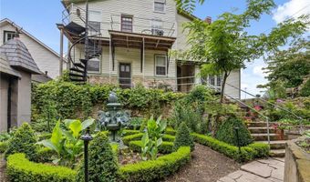 305 N Main St, Alma, WI 54610