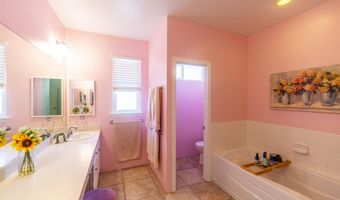 70 Hoku Puhipaka St, Kahului, HI 96732