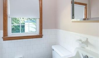 1189 Atwood Ave, Johnston, RI 02919