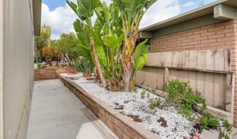 525 W El Norte Pkwy 214, Escondido, CA 92026
