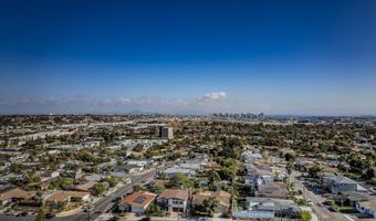 2961 Poinsettia Dr, San Diego, CA 92106