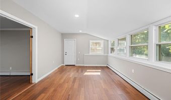 260 Woodville Alton Rd, Hopkinton, RI 02832