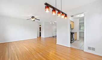 13700 FRANKFORT Ct, Rockville, MD 20853