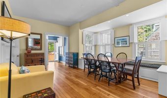 58 Second St, Newport, RI 02840