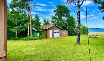 28 W Shore Rd, Babb, MT 59411
