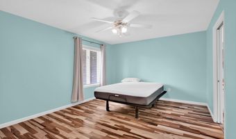 500 GreenTree Dr 11, Bedford, IN 47421