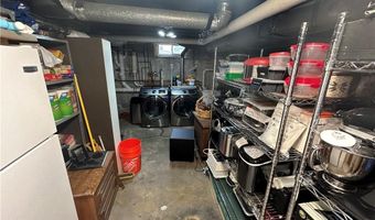 50 Grandview Ave, Lincoln, RI 02865
