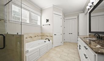 11441 Old Well Dr, Baton Rouge, LA 70810