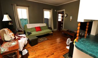5 Howard St, Barre, VT 05641