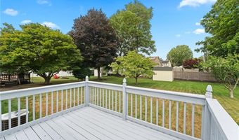 32 Rosemere Dr, East Providence, RI 02914