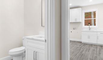 162 Clearcreek Dr, Boiling Springs, SC 29316