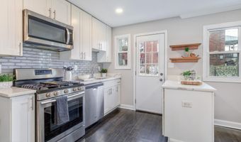 4003 AMES St NE, Washington, DC 20019