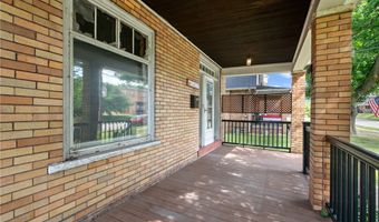 1427 Duss Ave, Ambridge, PA 15003