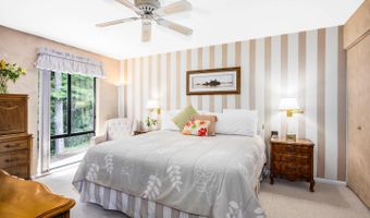 38 GREAT PINES Ct, Rockville, MD 20850