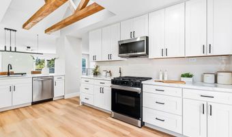 3040 Caminito Arenoso, San Diego, CA 92117